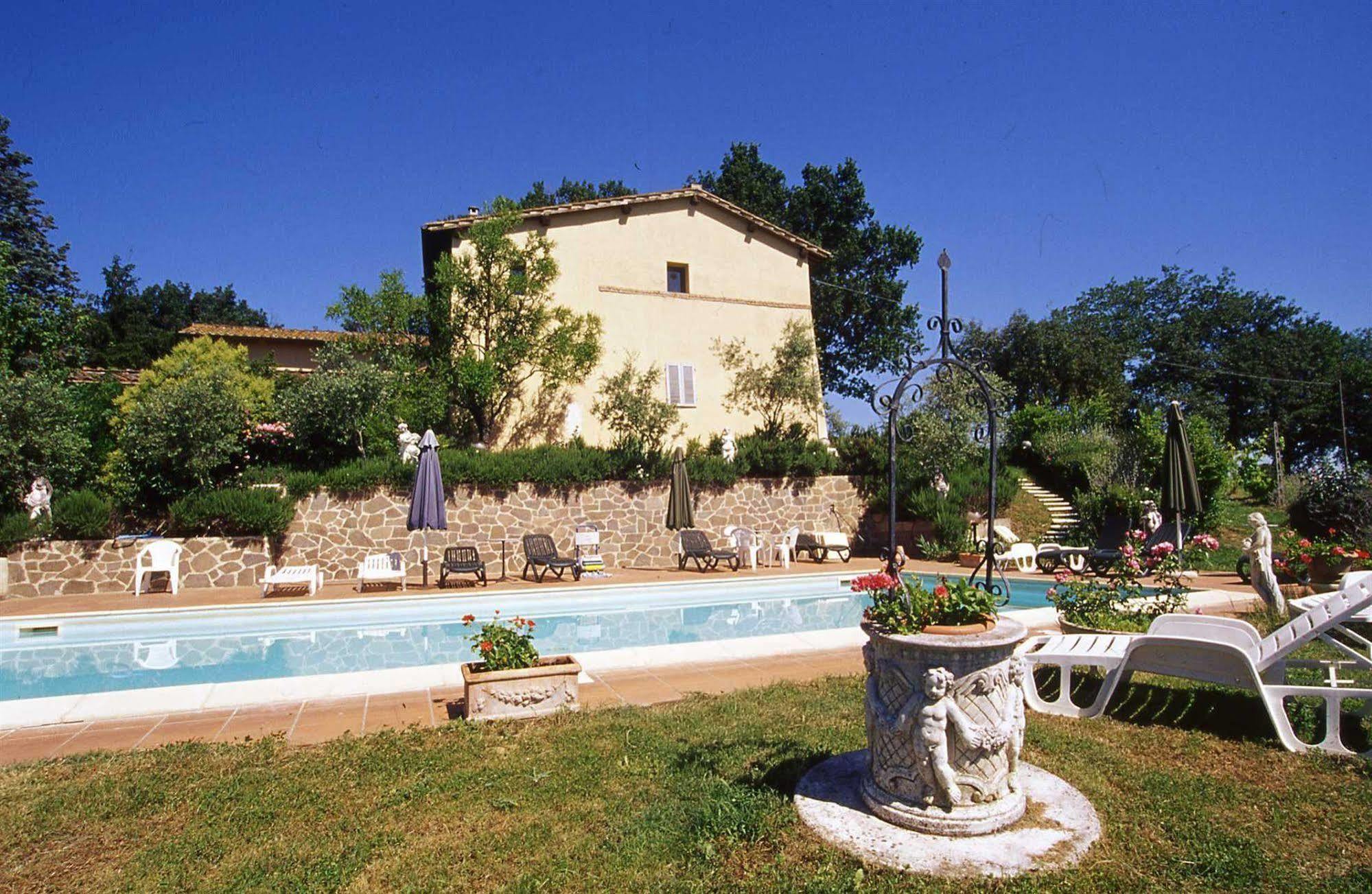 Il Colombaio, Siena -Appartamenti e Camere- Isola d'Arbia Esterno foto